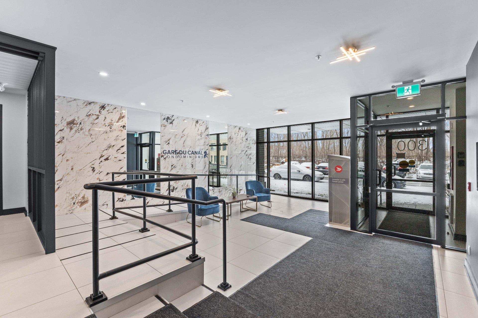 









300


Av. George-V

, 101,
Montréal (Lachine),




QC
H8S2R6

