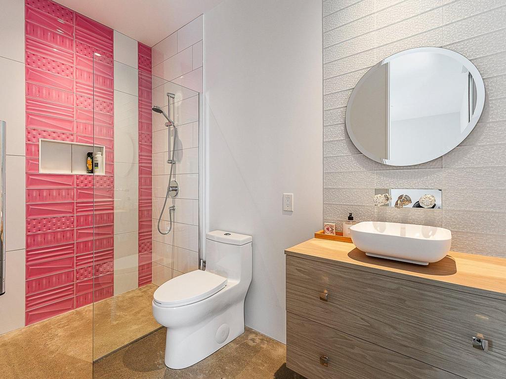 









66


Rue de la Tramontane

,
Orford,




QC
J1X0H6

