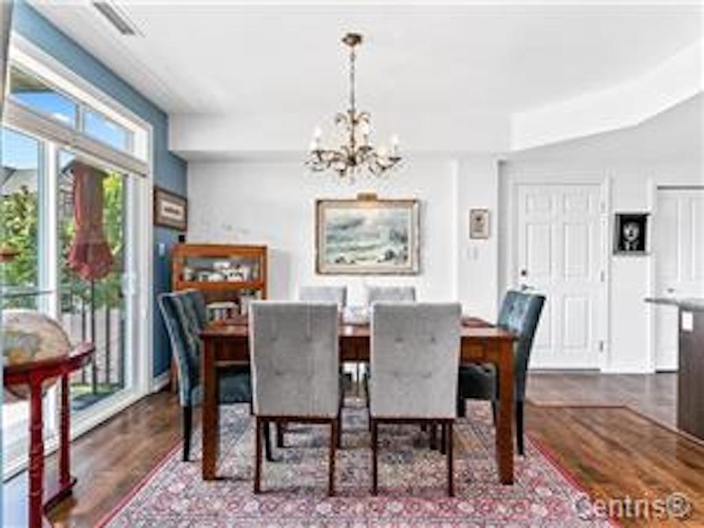 









15


Rue du Colonial

, 3,
Gatineau (Aylmer),




QC
J9H0B1


