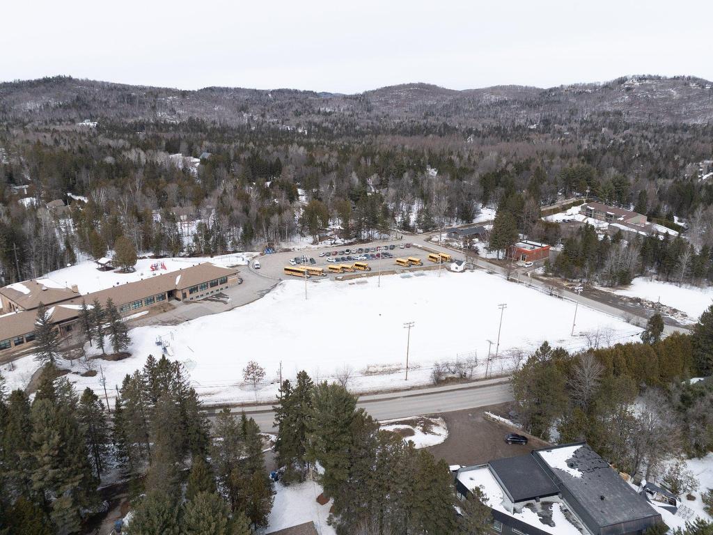 









646


Ch. du Village

,
Morin-Heights,




QC
J0R1H0

