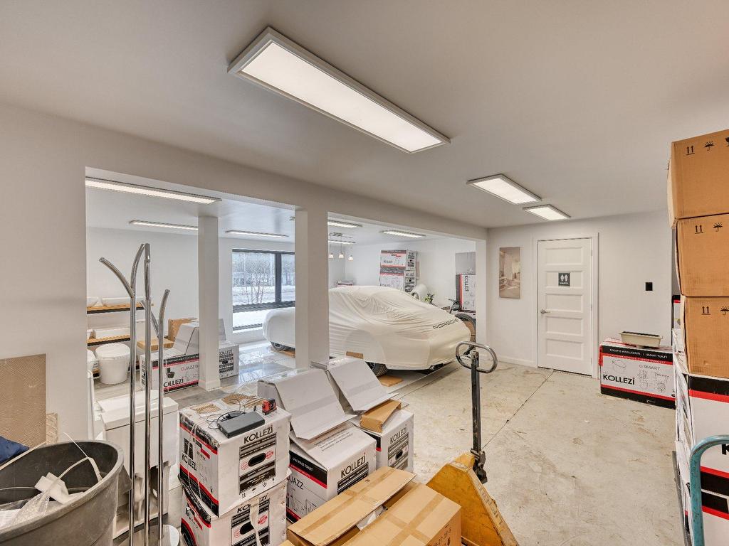 









646


Ch. du Village

,
Morin-Heights,




QC
J0R1H0

