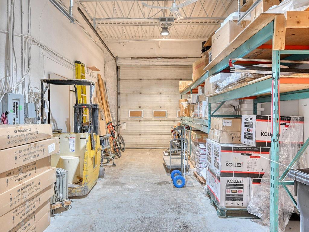 









646


Ch. du Village

,
Morin-Heights,




QC
J0R1H0

