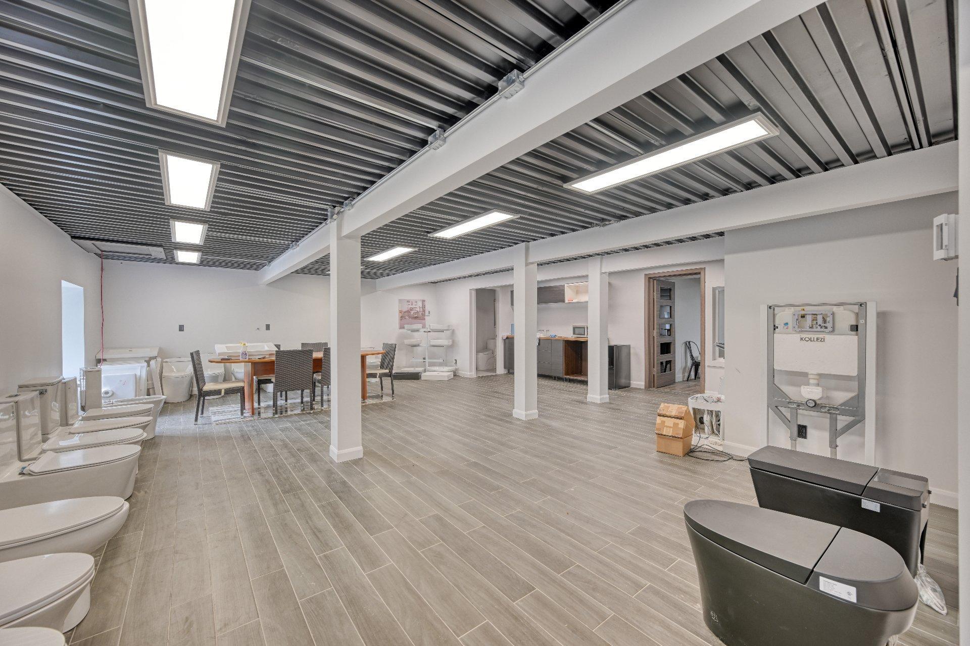









646


Ch. du Village

,
Morin-Heights,




QC
J0R1H0

