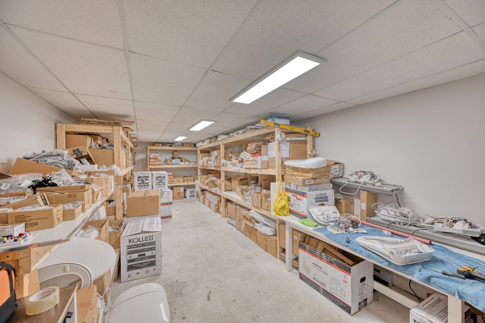 









646


Ch. du Village

,
Morin-Heights,




QC
J0R1H0

