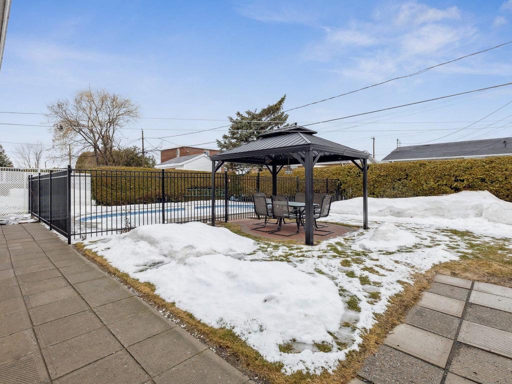 









13


Rue de Rochefort

,
Gatineau (Gatineau),




QC
J8T4K6

