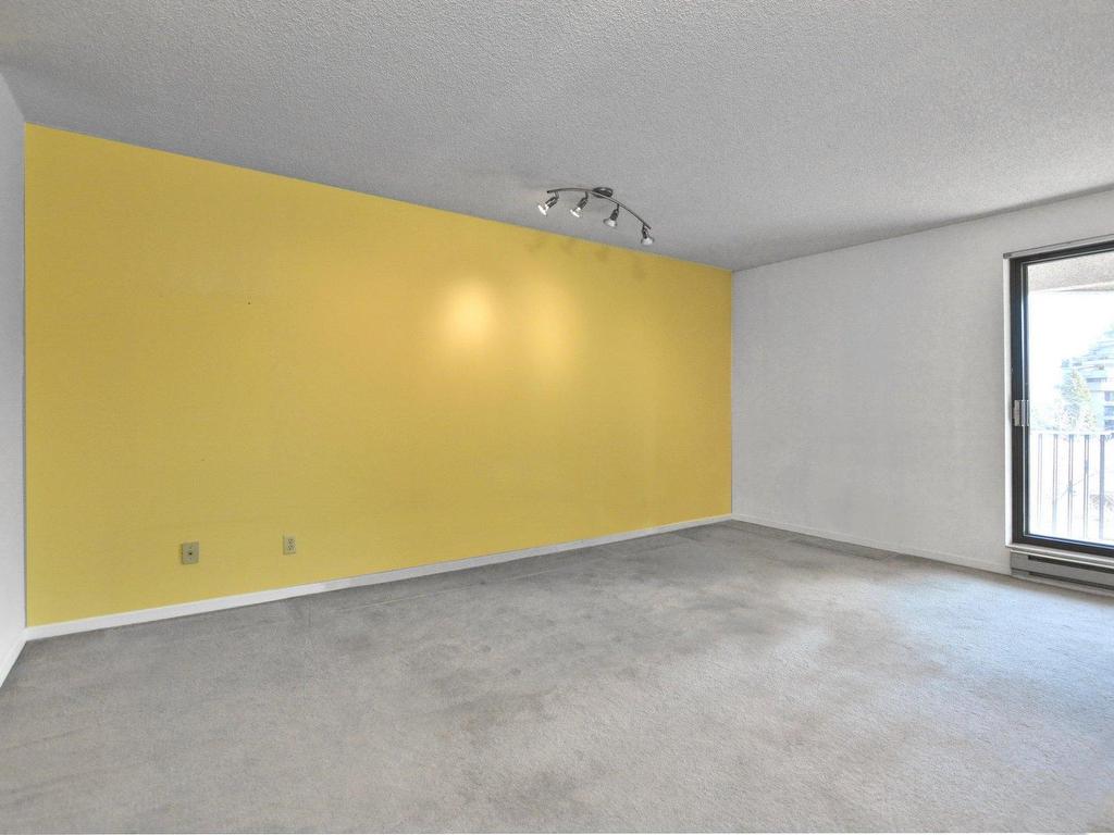 









6150


Av. du Boisé

, B4,
Montréal (Côte-des-Neiges/Notre-Dame-de-Grâce),




QC
H3S2V2

