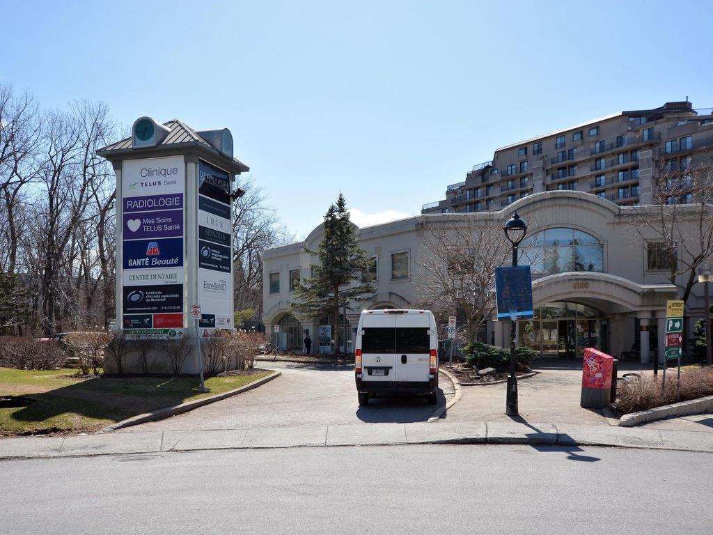 









6150


Av. du Boisé

, B4,
Montréal (Côte-des-Neiges/Notre-Dame-de-Grâce),




QC
H3S2V2

