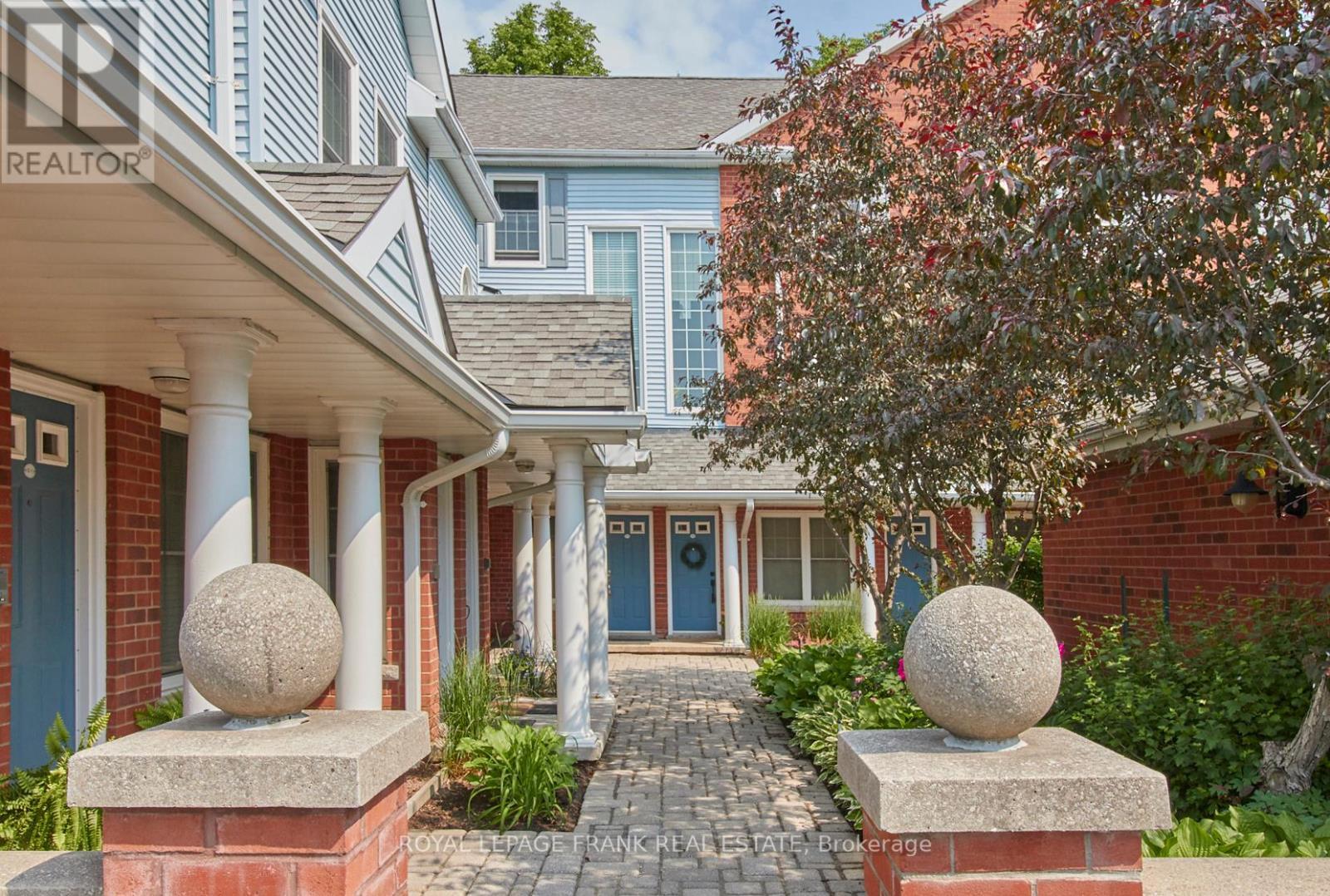 












D8 - 1663 NASH ROAD

,
Clarington (Courtice),




Ontario
L1E1S8

