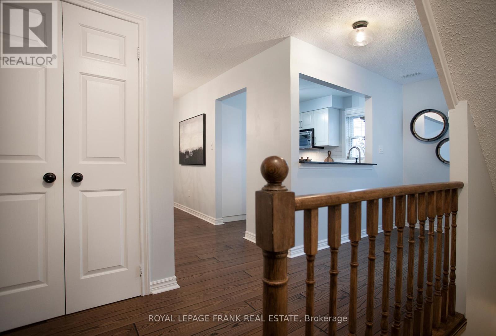 












D8 - 1663 NASH ROAD

,
Clarington (Courtice),




Ontario
L1E1S8

