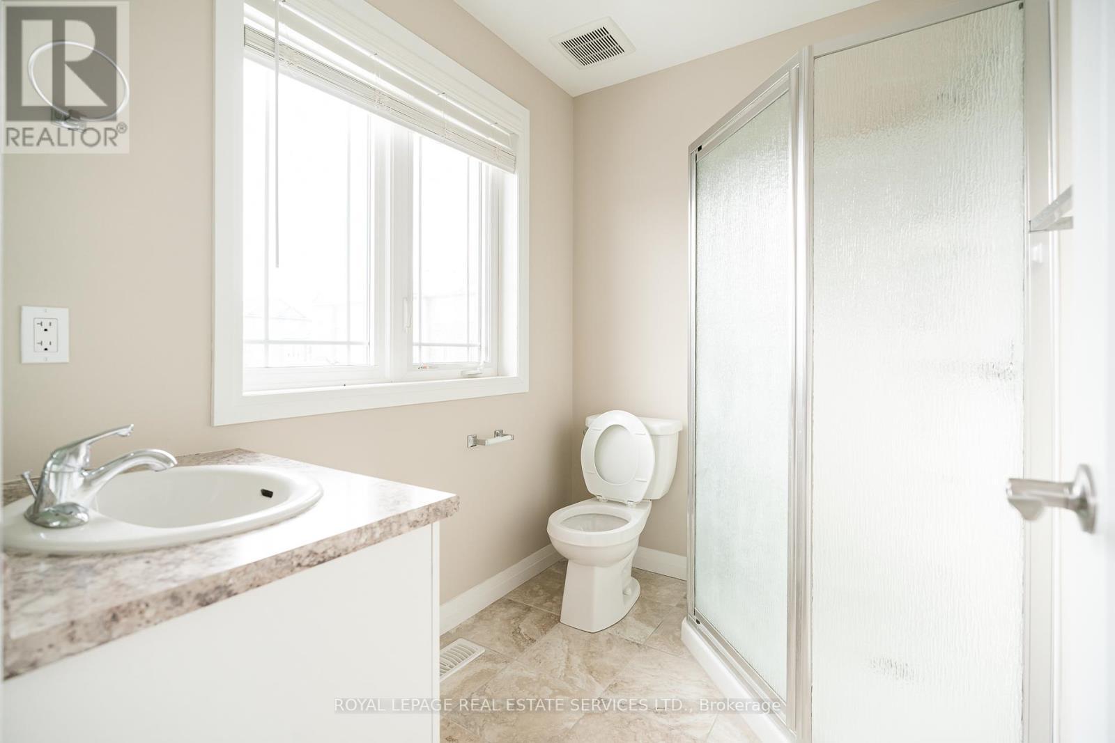 












116 LAGUNA VILLAGE CRESCENT

,
Hamilton,




Ontario
L0R1P0

