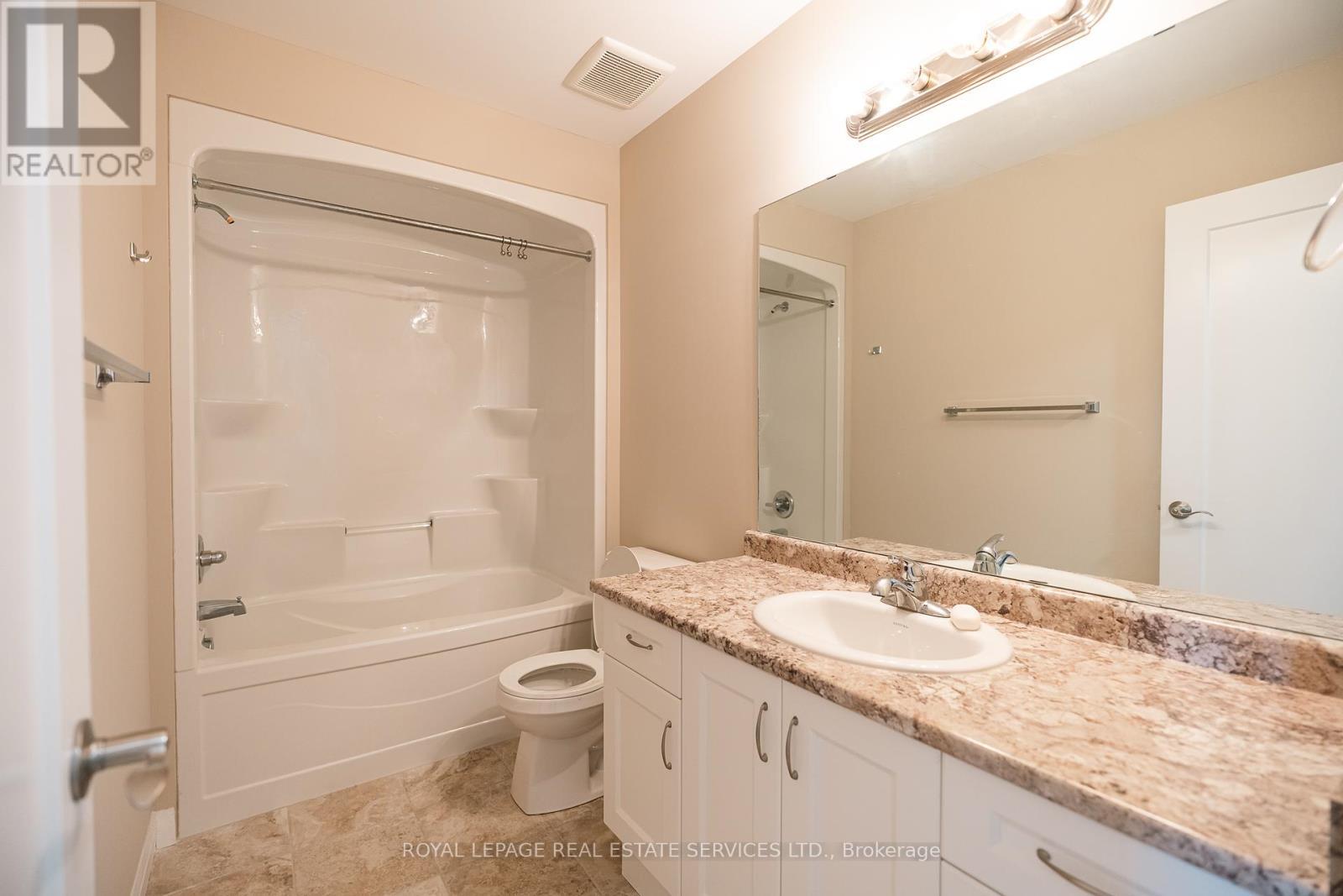 












116 LAGUNA VILLAGE CRESCENT

,
Hamilton,




Ontario
L0R1P0

