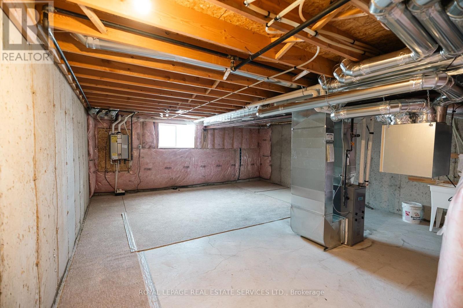 












116 LAGUNA VILLAGE CRESCENT

,
Hamilton,




Ontario
L0R1P0

