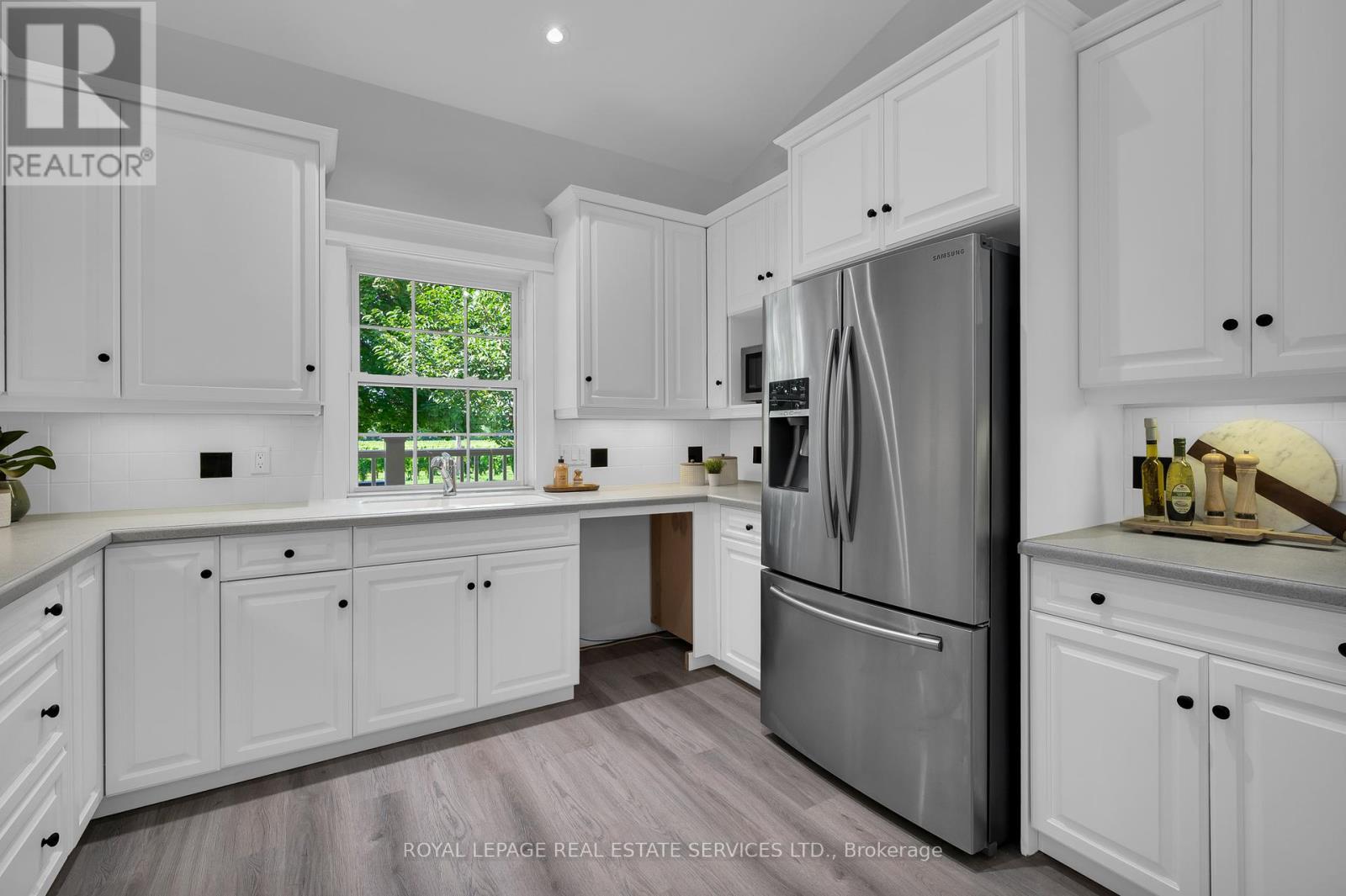 












199 NIAGARA STREET

,
Niagara-on-the-Lake,




Ontario
L0S1J0


