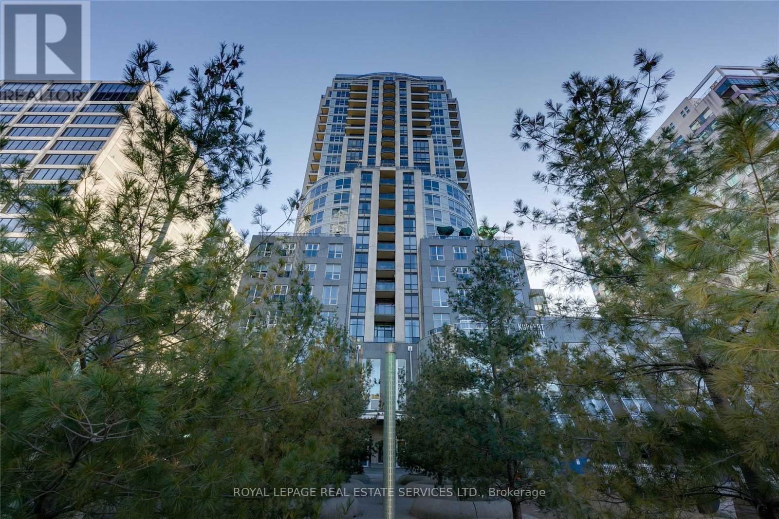 












512 - 10 BELLAIR STREET

,
Toronto,




Ontario
M5R3T8

