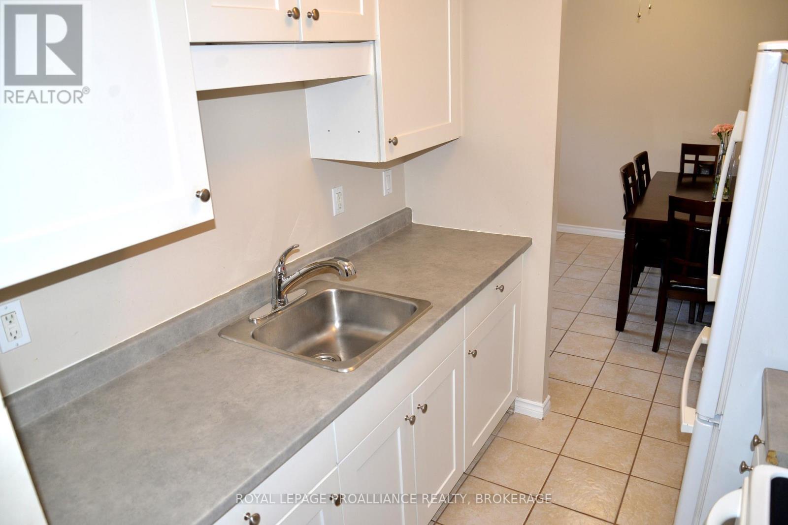 












210 - 17 ELDON HALL PLACE

,
Kingston (Central City West),




Ontario
K7M7H5


