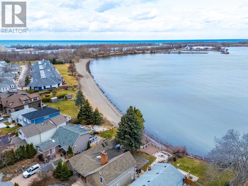 












28 LAKESIDE DRIVE

,
St. Catharines,




Ontario
L2M1P4

