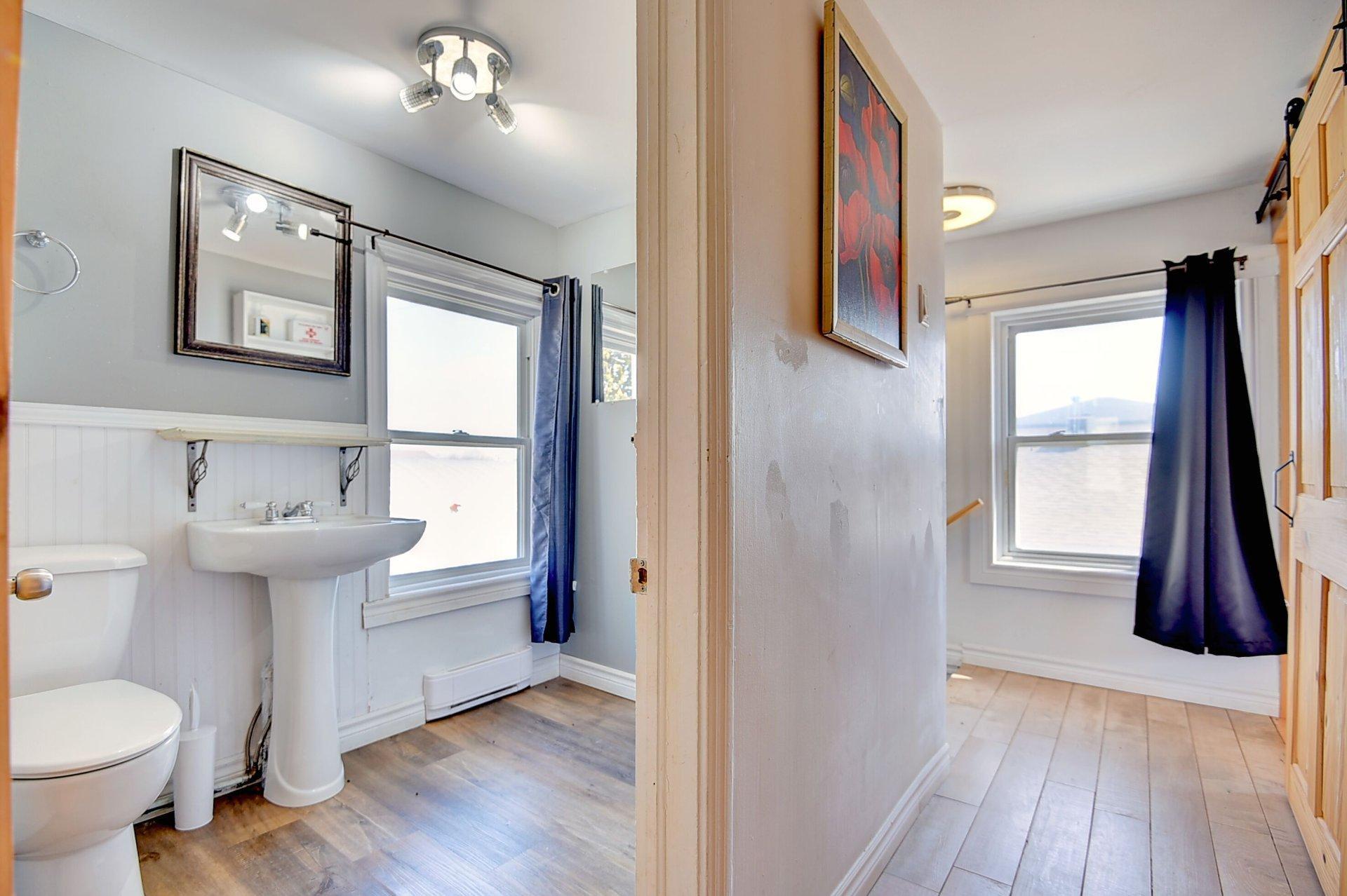 









500


Rue Crémazie

,
Berthierville,




QC
J0K1A0

