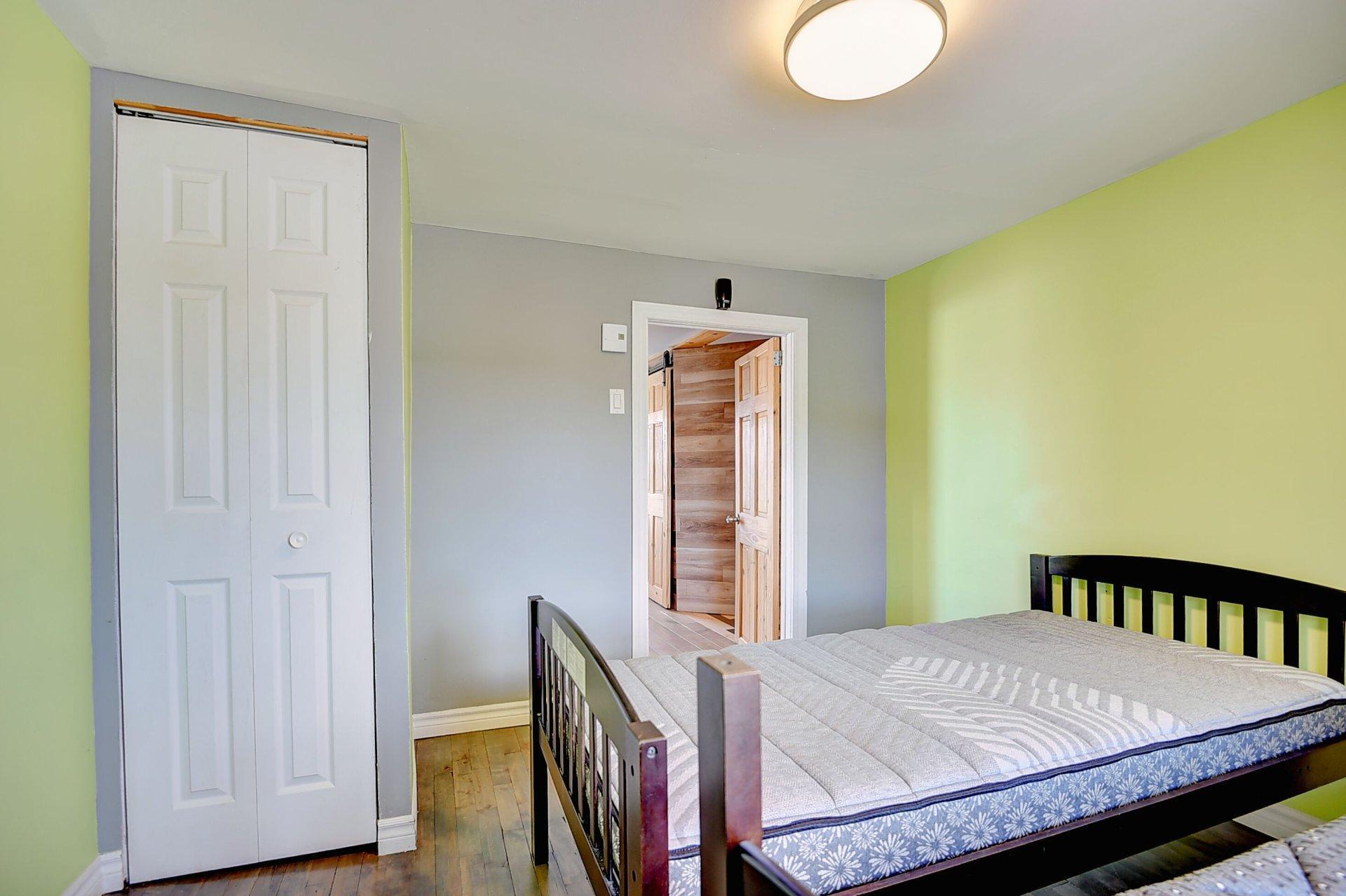 









500


Rue Crémazie

,
Berthierville,




QC
J0K1A0


