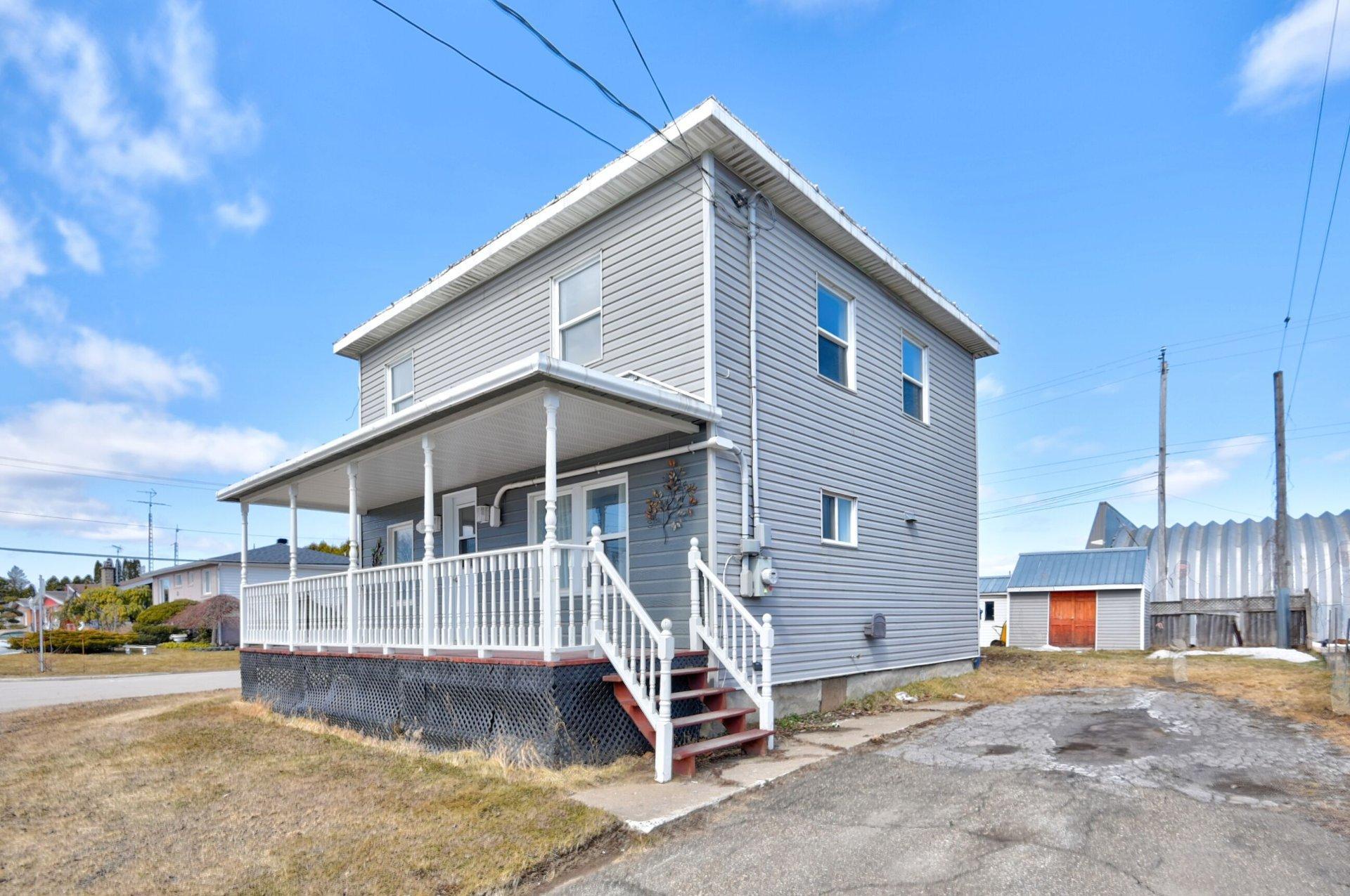 









500


Rue Crémazie

,
Berthierville,




QC
J0K1A0

