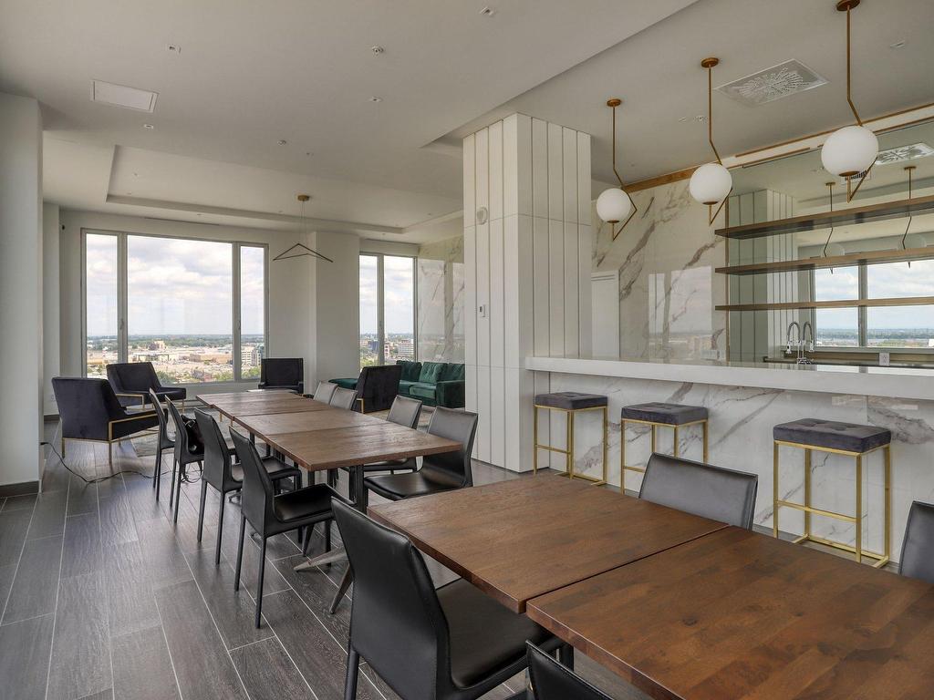 









3647


Av. Jean-Béraud

, 906,
Laval (Chomedey),




QC
H7T0N4

