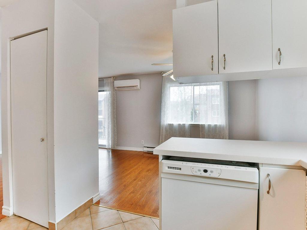 









3562


Rue Charles-Daoust

, 301,
Laval (Chomedey),




QC
H7V3Z6

