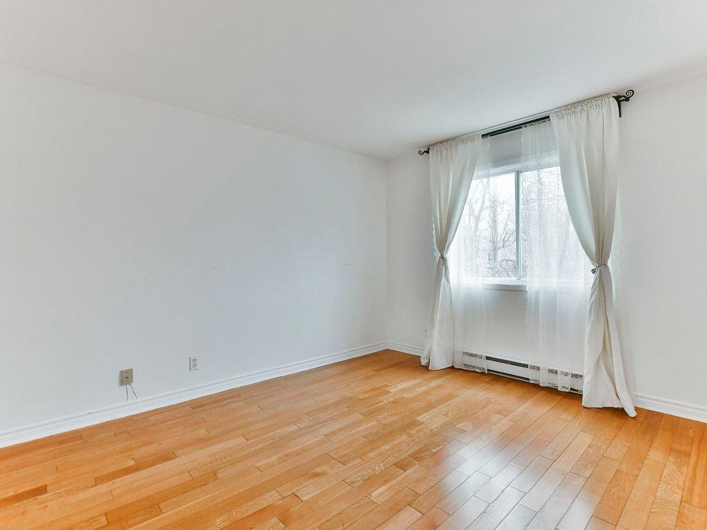 









3562


Rue Charles-Daoust

, 301,
Laval (Chomedey),




QC
H7V3Z6

