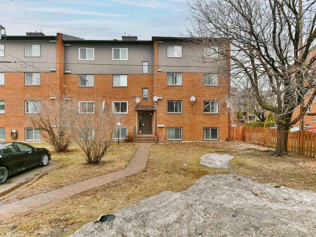 









3562


Rue Charles-Daoust

, 301,
Laval (Chomedey),




QC
H7V3Z6

