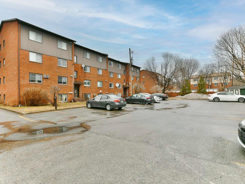 









3562


Rue Charles-Daoust

, 301,
Laval (Chomedey),




QC
H7V3Z6

