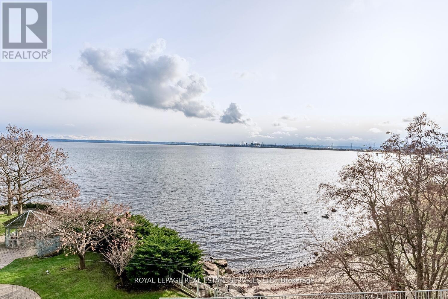 












301 - 2190 LAKESHORE ROAD

,
Burlington,




Ontario
L7R4K1

