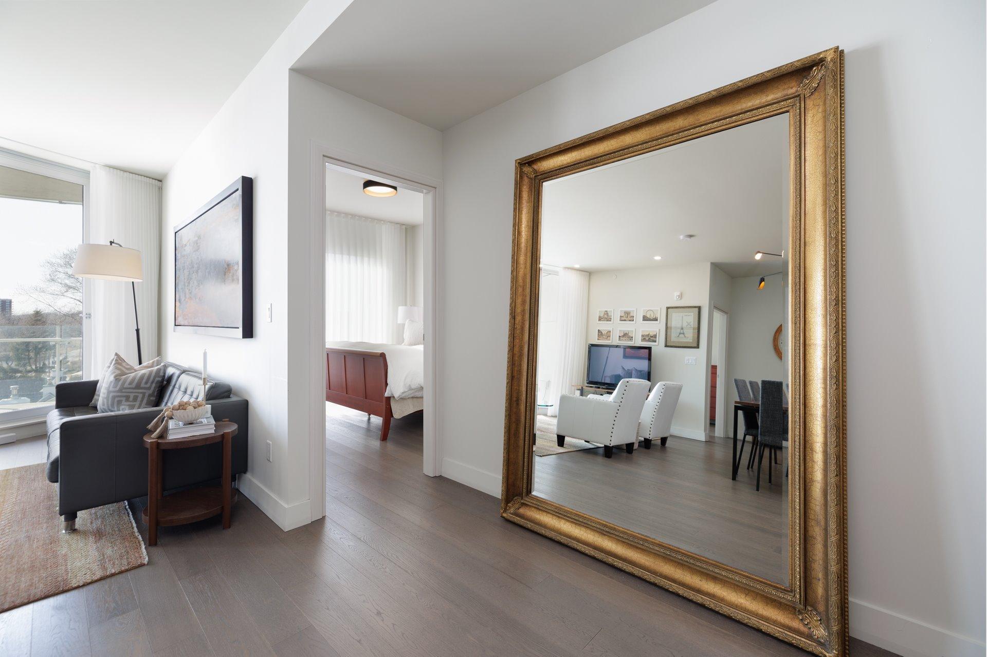 









36


Ch. du Bord-du-Lac-Lakeshore

, 501,
Pointe-Claire,




QC
H9S0B3

