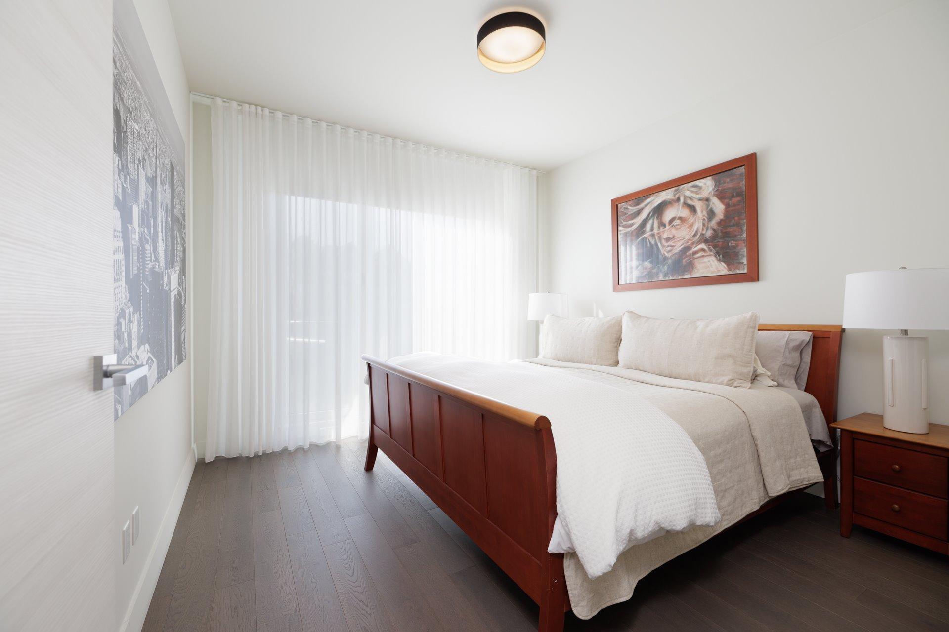 









36


Ch. du Bord-du-Lac-Lakeshore

, 501,
Pointe-Claire,




QC
H9S0B3

