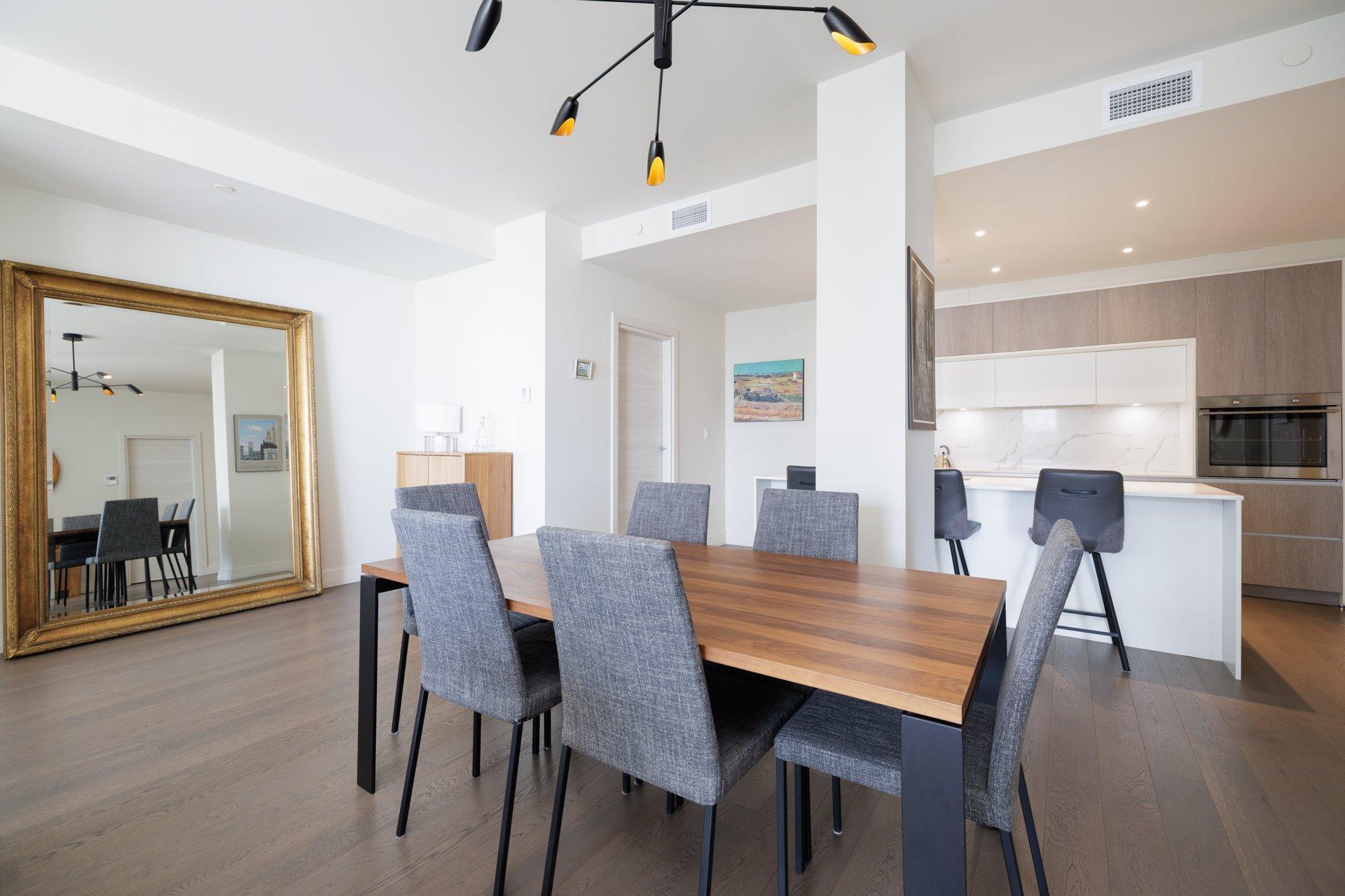 









36


Ch. du Bord-du-Lac-Lakeshore

, 501,
Pointe-Claire,




QC
H9S0B3

