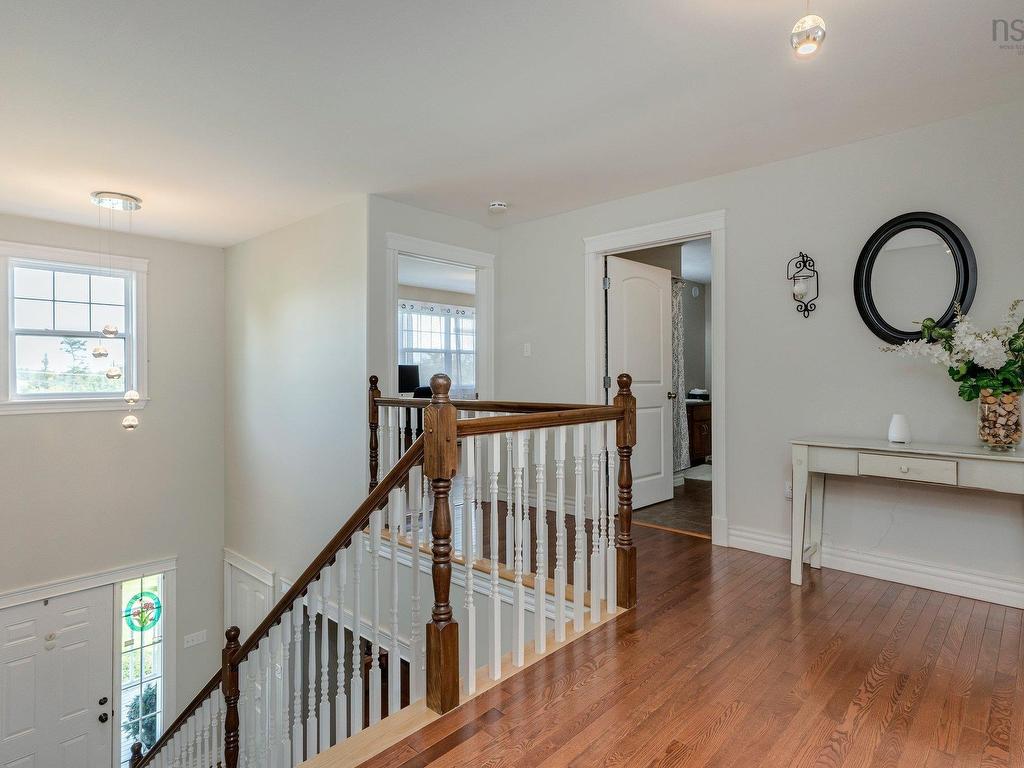 












32 Halewood Drive

,
Falmouth,




NS
B0P 1L0

