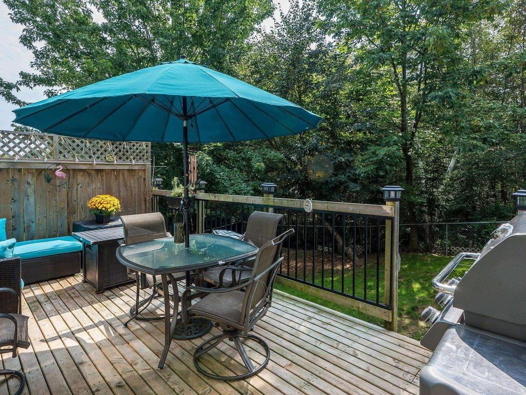 












32 Halewood Drive

,
Falmouth,




NS
B0P 1L0

