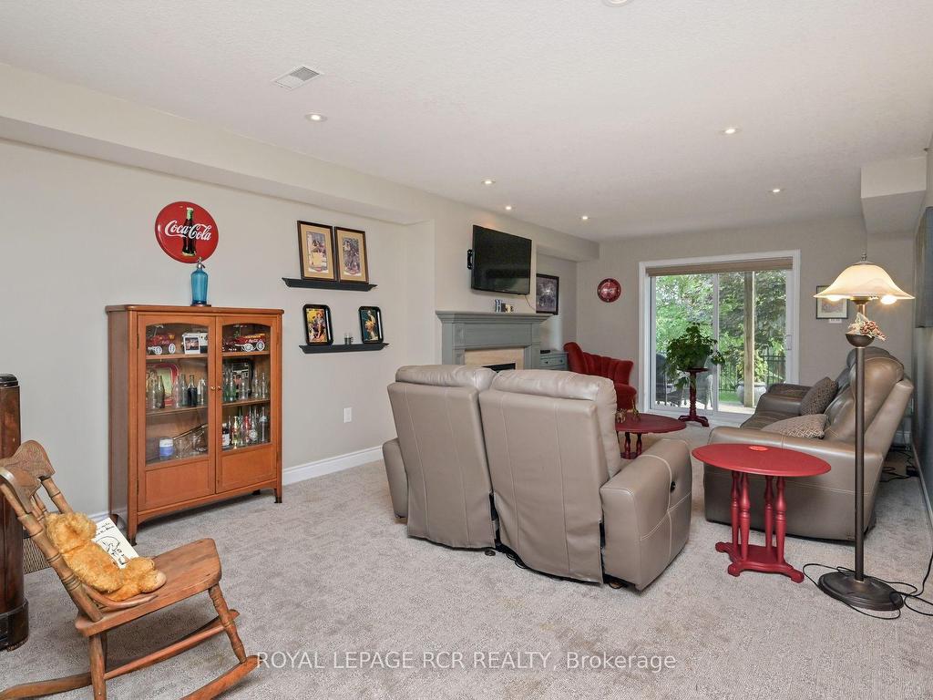 









188


Ridge

Way,
New Tecumseth,




ON
L9R 0H3


