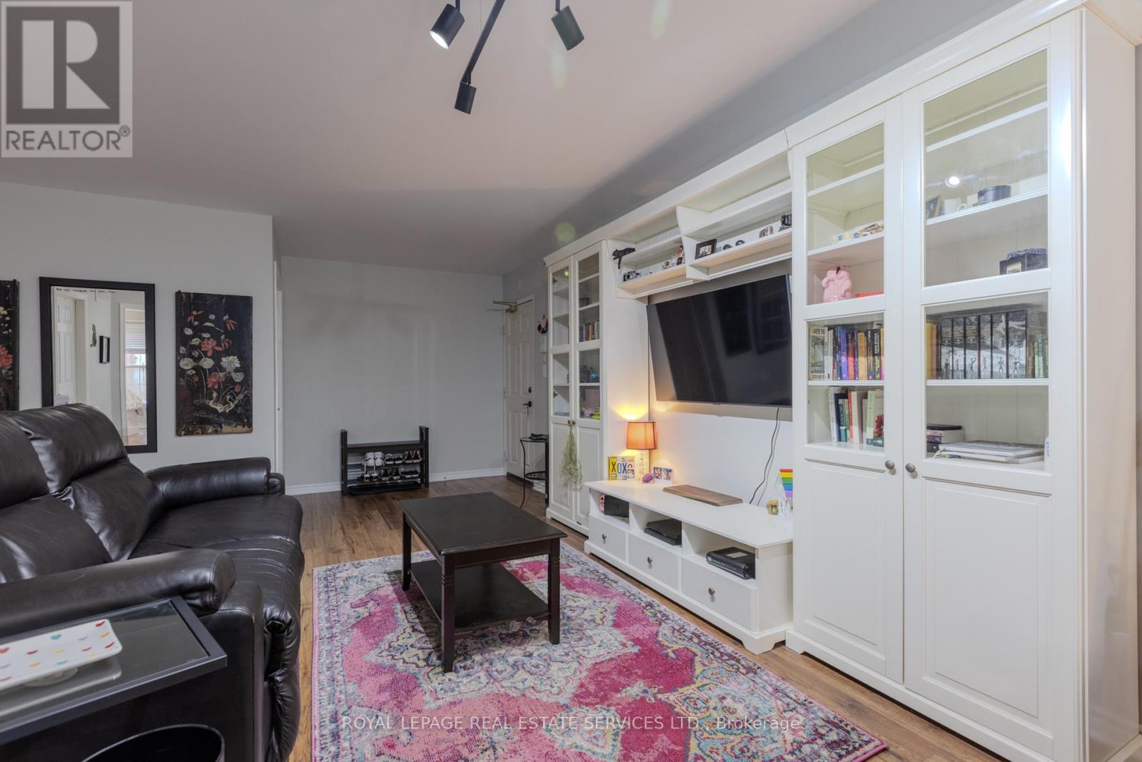 












107 - 4013 KILMER DRIVE

,
Burlington,




Ontario
L7M4M3

