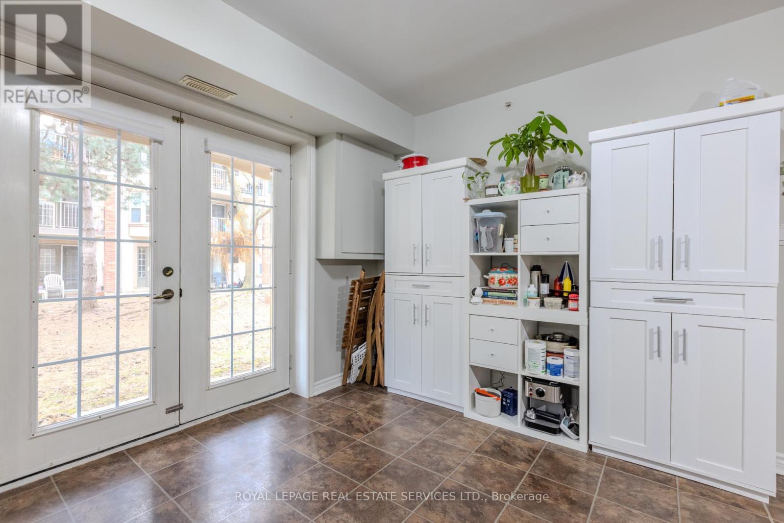 












107 - 4013 KILMER DRIVE

,
Burlington,




Ontario
L7M4M3

