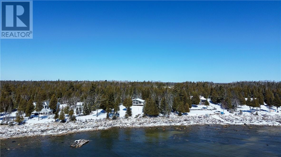 












150 Pennie Avenue

,
Tehkummah, Manitoulin Island,




Ontario
P0P2C0


