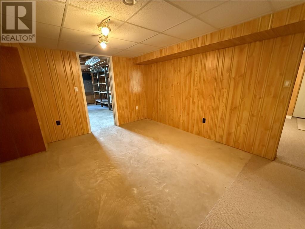 












150 Pennie Avenue

,
Tehkummah, Manitoulin Island,




Ontario
P0P2C0

