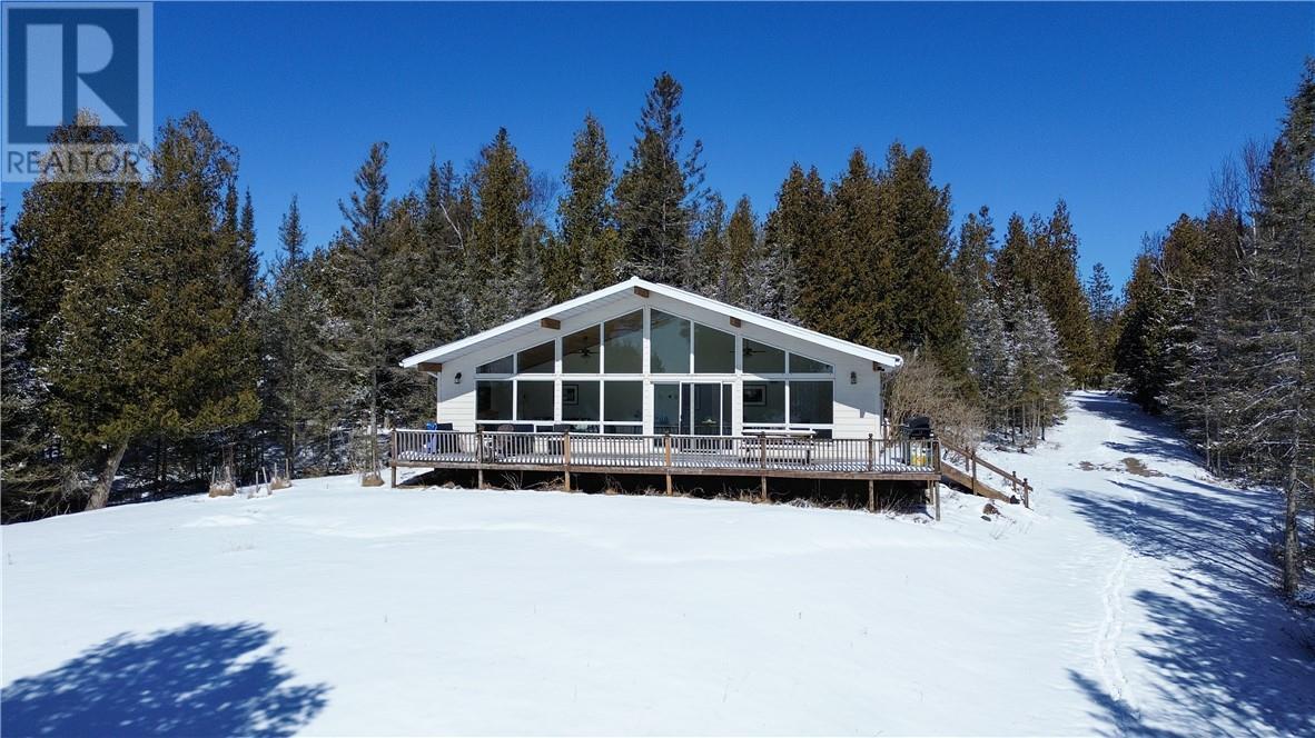 












150 Pennie Avenue

,
Tehkummah, Manitoulin Island,




Ontario
P0P2C0

