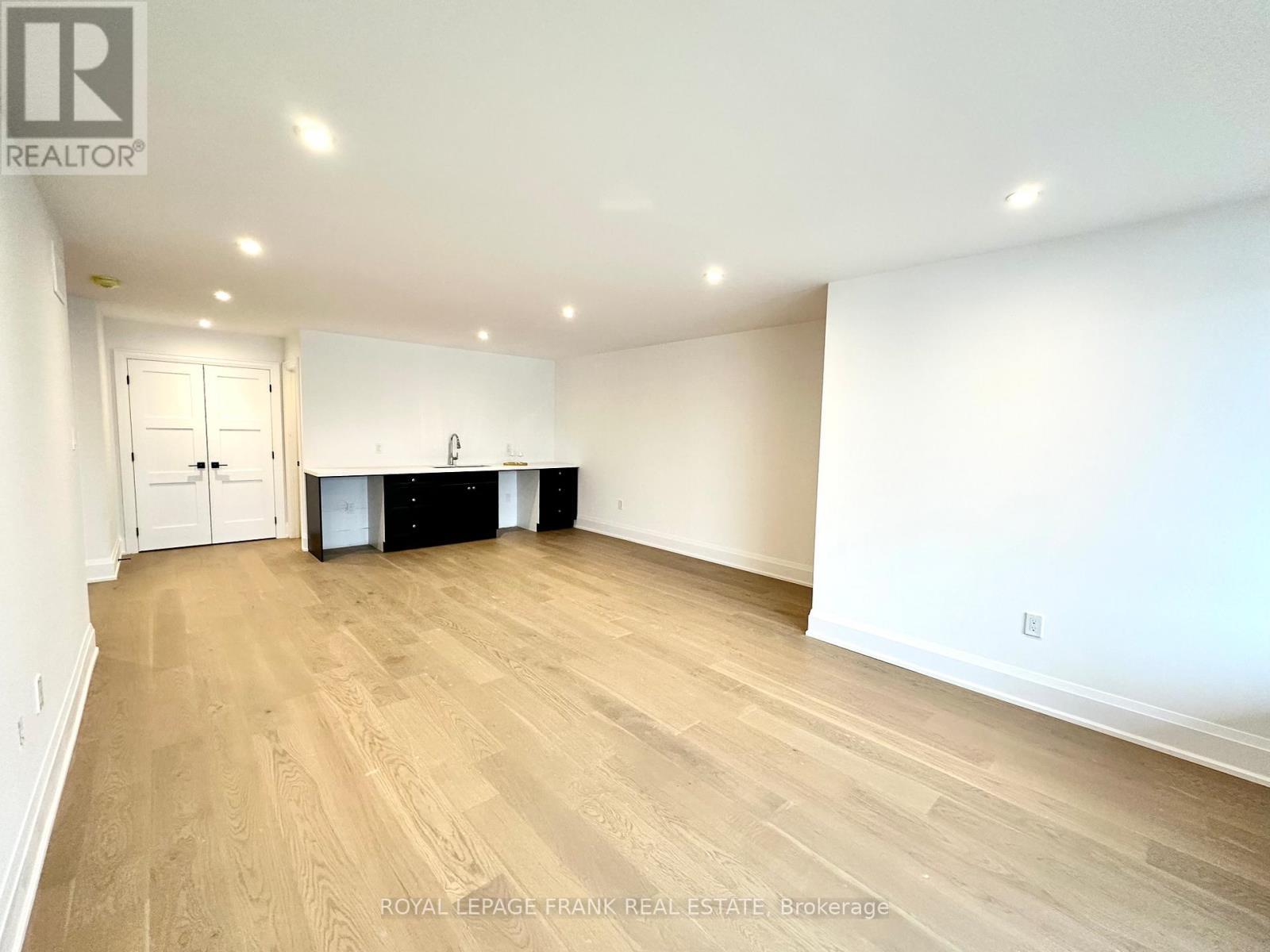 












34 POND STREET

,
Trent Hills (Hastings),




Ontario
K0L1Y0

