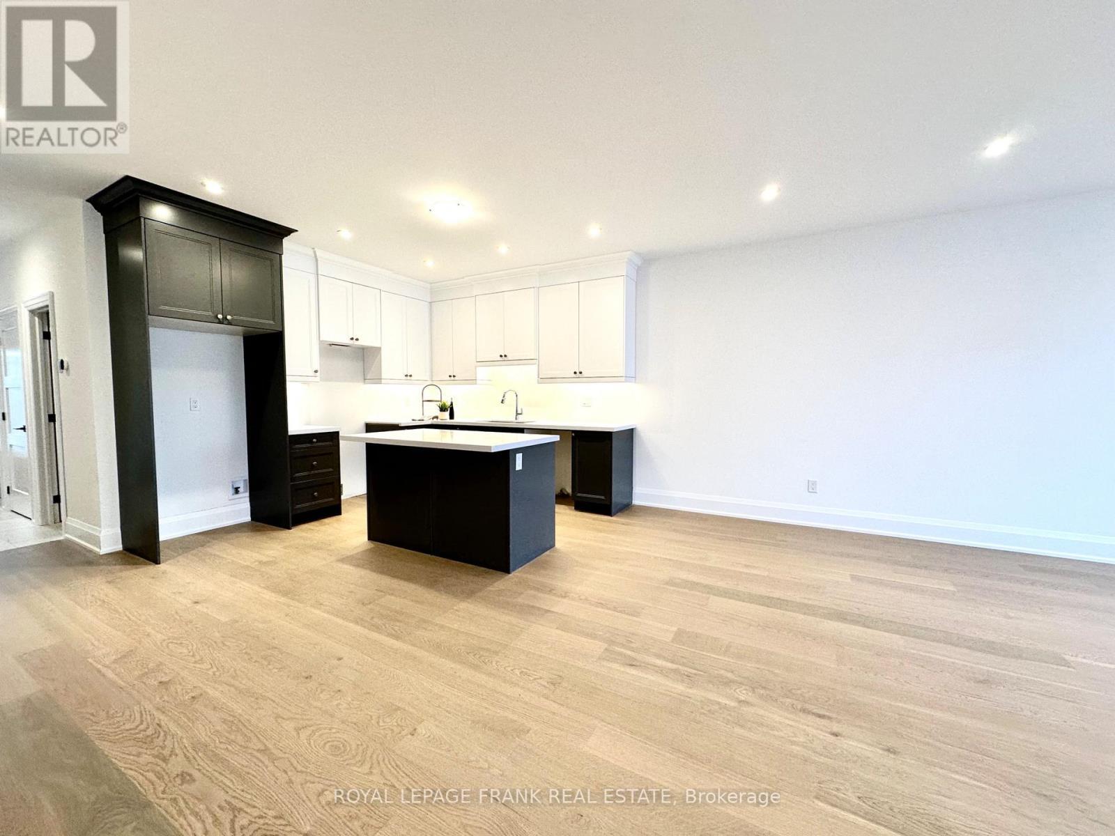 












34 POND STREET

,
Trent Hills (Hastings),




Ontario
K0L1Y0

