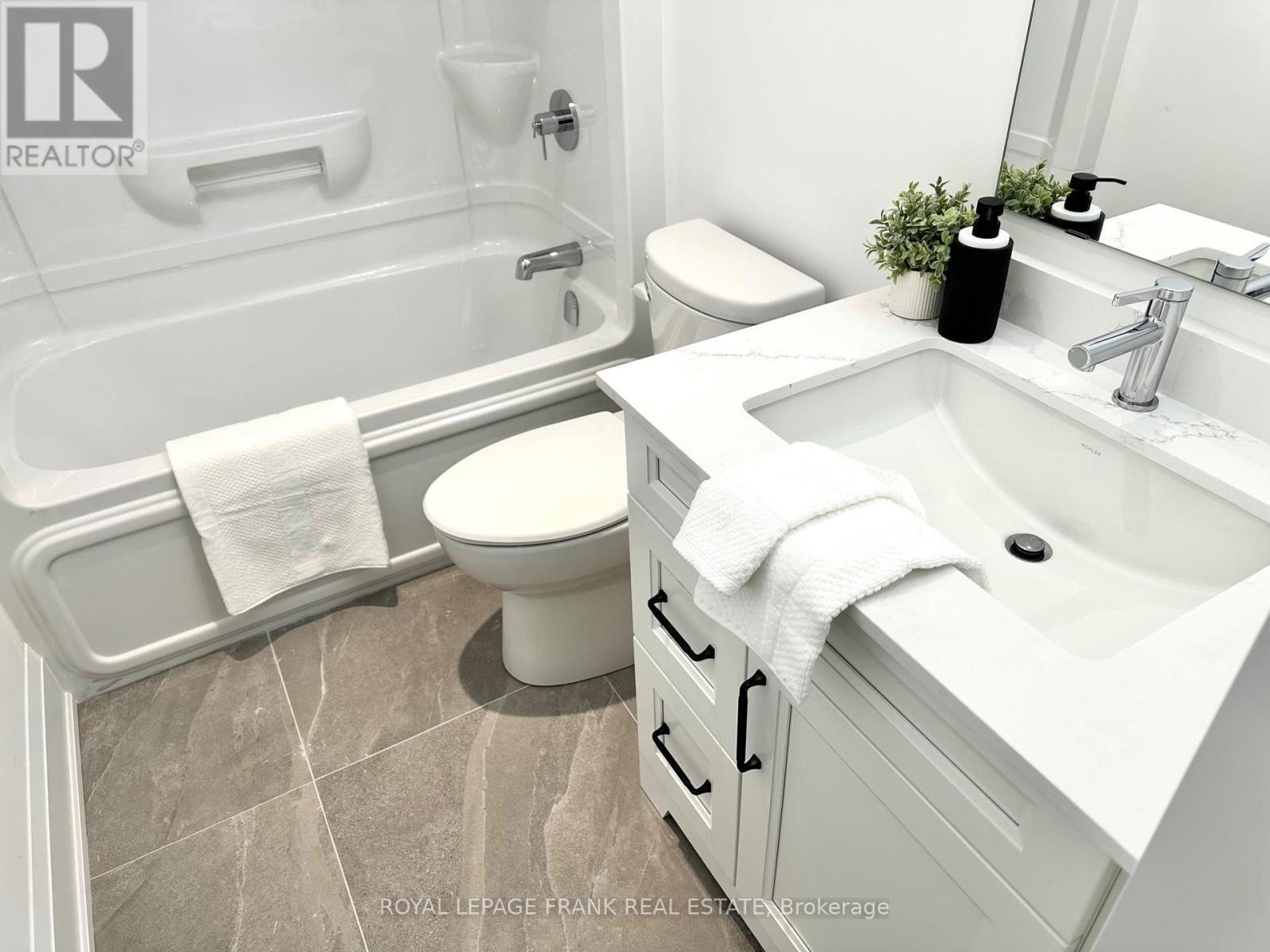 












6 POND STREET

,
Trent Hills (Hastings),




Ontario
K0L1Y0

