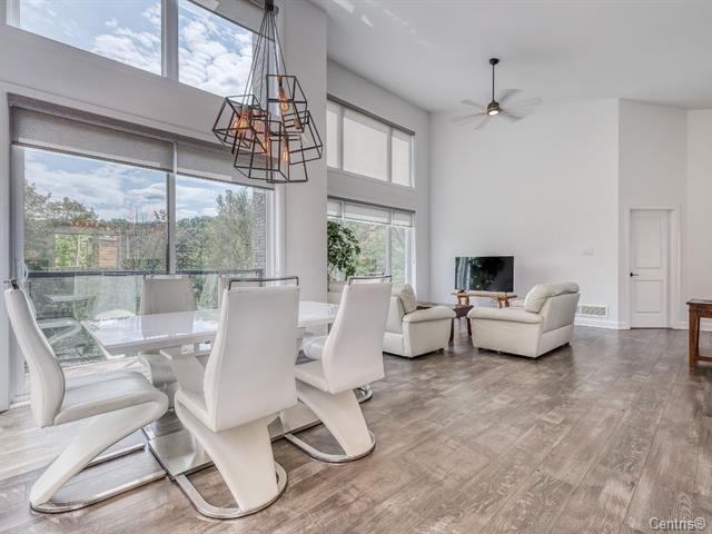 









270


Ch. H.-Zurenski

, A,
Val-des-Monts,




QC
J8N5J2

