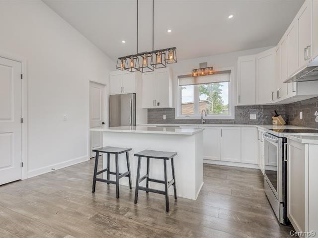 









270


Ch. H.-Zurenski

, A,
Val-des-Monts,




QC
J8N5J2

