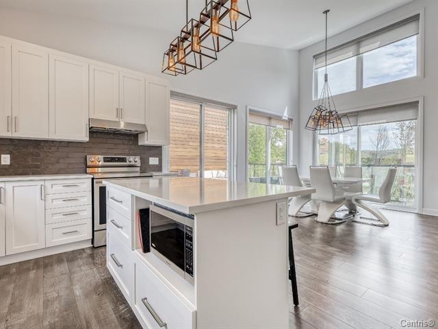 









270


Ch. H.-Zurenski

, A,
Val-des-Monts,




QC
J8N5J2

