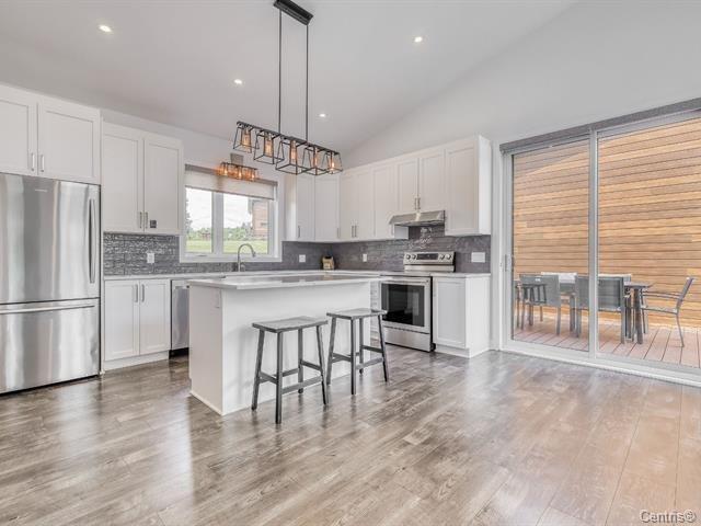 









270


Ch. H.-Zurenski

, A,
Val-des-Monts,




QC
J8N5J2

