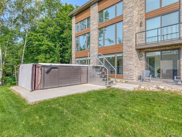 









270


Ch. H.-Zurenski

, A,
Val-des-Monts,




QC
J8N5J2


