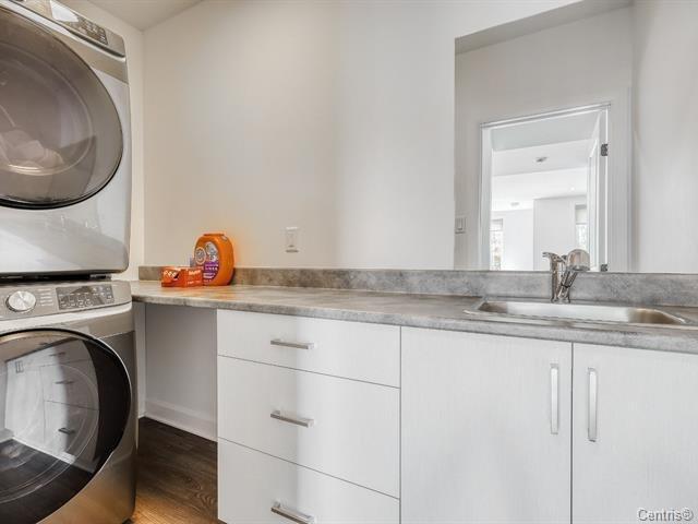 









270


Ch. H.-Zurenski

, A,
Val-des-Monts,




QC
J8N5J2

