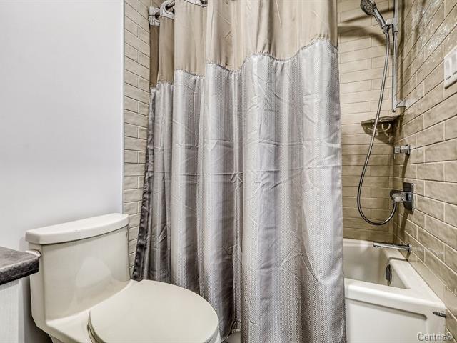 









270


Ch. H.-Zurenski

, A,
Val-des-Monts,




QC
J8N5J2

